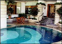 Centre Point Langsuan, Bangkok - Swimming Pool