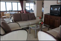 First Hotel Bangkok - Living Room