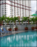 First Hotel Bangkok - Swimming Pool