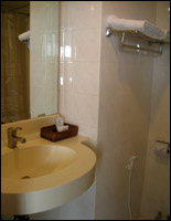 First House Bangkok - Deluxe Room City Wing