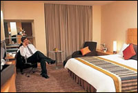 Holiday Inn Bangkok - Standard King Guest Room