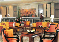Holiday Inn Silom Bangkok - Hotel Lobby