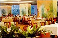 Imperial Queen's Park Hotel Bangkok - Restaurant