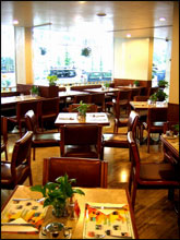 Restaurant - Manohra Hotel Bangkok