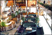 Menam Riverside Hotel Bangkok - Lobby Lounge