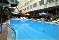 Plaza Hotel Bangkok - Swimming Pool
