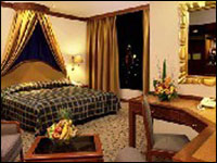 The Landmark Bangkok - Deluxe Corner Room