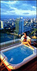 The Peninsula Hotel Bangkok - Bathroom