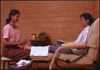 TK. Palace Hotel Bangkok - Foot Massage