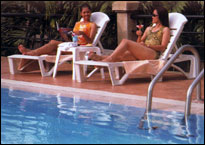 TK. Palace Hotel Bangkok - Swimming Pool