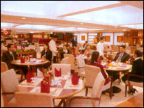 Unico Grande Silom Hotel Bangkok - Maple Leaf Restaurant (Coffee Shop)