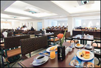 Rimraya Poolside Restaurant - The Twin Towers Hotel Bangkok