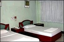 Woodlands Inn Bangkok - Deluxe Twin Bed
