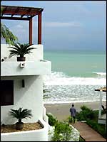 Aleenta Resort and Spa - Accommodation