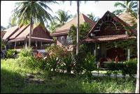 Coral Hotel Bangsaphan