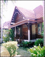 Coral Hotel Bangsaphan - Deluxe Suite