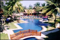Coral Hotel Bangsaphan - Swimming Pool