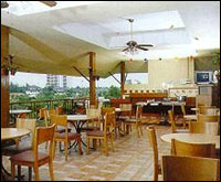 Hin Nam Sai Suay - Restaurant