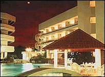 The Imperial Hua Hin Beach Resort Hua Hin - Pool Bar & Lounge