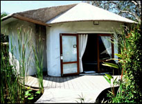 S'mor Spa Village - Twin Bed Bungalow