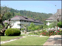 Baan Ton Nam (Doi Tung Lodge)