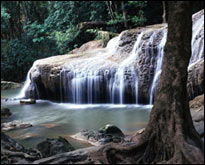 Pha Tad Waterfall