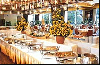 Suginoi Hotel Beppu - Rainbow Restaurant