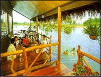 River Kwai Botanic Garden Resort - Floating House
