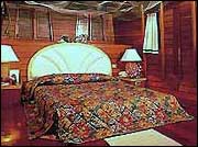 Imperial Boat House - Accommodatrion