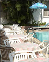 Beverly Plaza Hotel, Pattaya - Pool Terrace