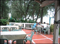 Pinnacle Golden Beach Resort - Dining