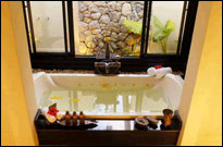 La Flora, Phang Nga - Bath Tub