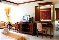 The Andaman Beach Suites Phuket Resort - Family Suite