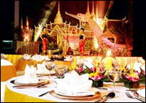 Hilton Phuket Arcadia Resort & Spa - Restaurant