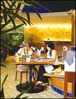 Hilton Phuket Arcadia Resort & Spa - Restaurant