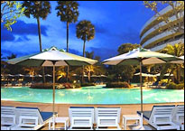 Hilton Phuket Arcadia Resort & Spa - Swimming Pool
