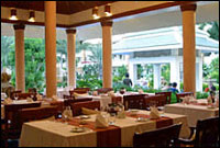 Holiday Inn Resort Phuket - Busakorn Thai Restaurant
