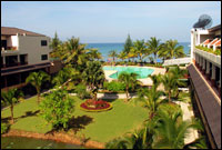 Kamala Beach Hotel & Resort - Building