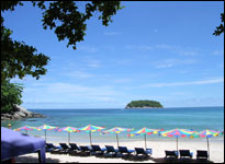 Mom Tri's Boat House, Phuket - Beach View