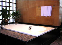 Mom Tri's Boat House, Phuket - Villa Royale Bathroom