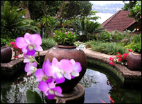 Mom Tri's Boat House, Phuket - Villa Royale Entrance