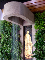 Mom Tri's Boat House, Phuket - Villa Royale Outside Shower