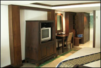 Patong Bay Garden Resort, Phuket - Junior suite room