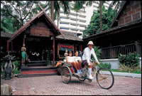 Patong Beach Hotel, Phuket - Papaya Thai Restaurant