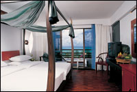 Patong Beach Hotel, Phuket - Deluxe Seaview - Sunset Wing