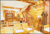 Patong Beach Hotel, Phuket - Thai Corner