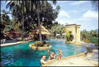 Peach Hill Hotel & Resort Phuket - Mango Tree Pool