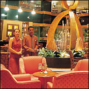 The Royal Paradise Hotel Phuket - The Fountain Lounge