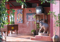 Samed Hut - Lobby Area