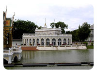 Phra Thinang Warophat Phiman